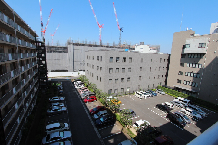 ダイアパレス大宮　駐車場